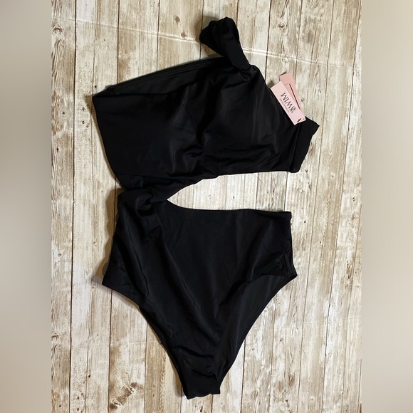 🆕 VICTORIA'S SECRET VS SWIM Twist Monokini One-Piece Swimsuit Medium Black - Picture 7 of 13